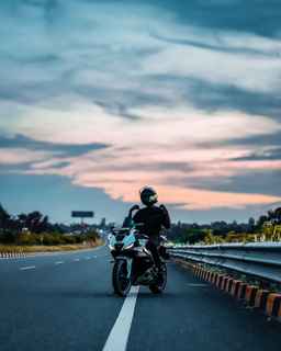 Night riders 